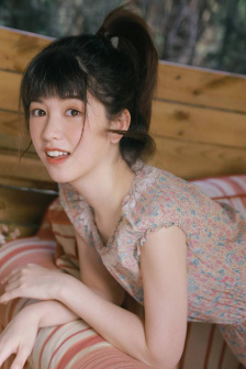 《觊觎》作者:别脱我马甲